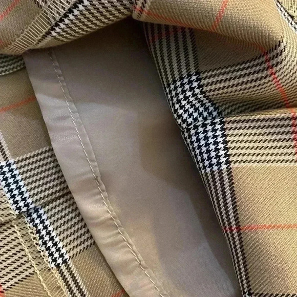BAGATELLE Collection Houndstooth Plaid Pleated Lined Mini Skirt Size Med… - Picture 11 of 11